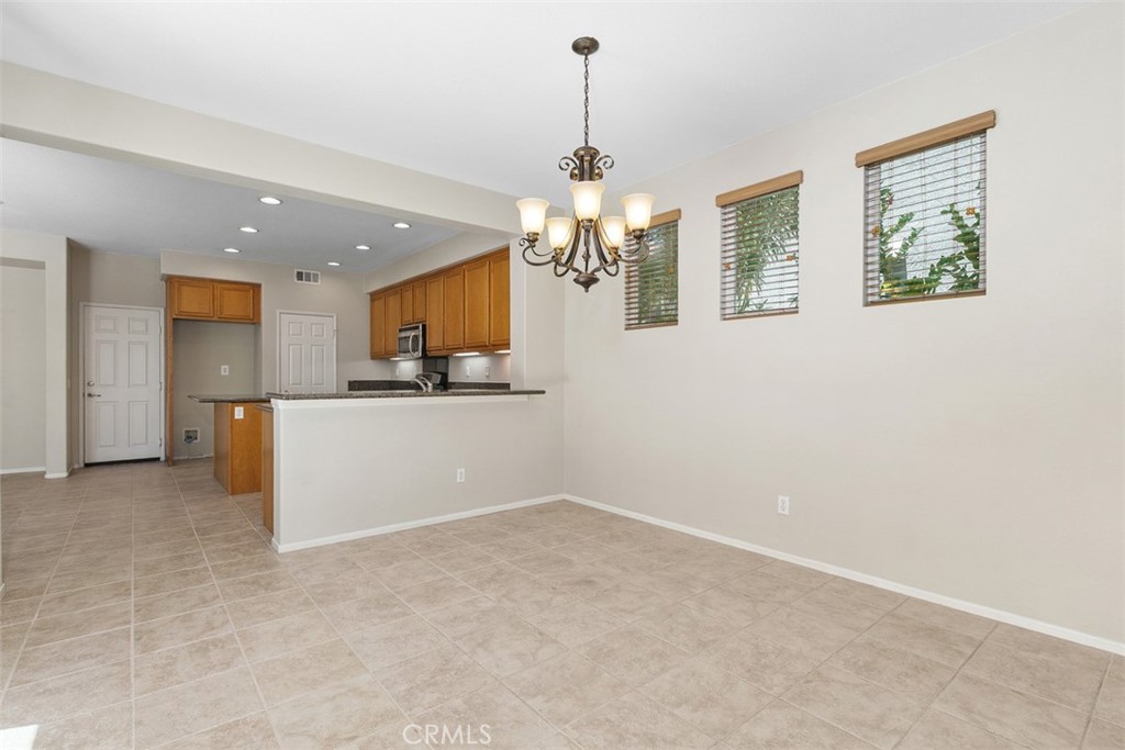 28905 Booth Bay Road Temecula, CA 92591 - Photo 11 of 51 Dining Room