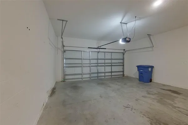 a view of a garage