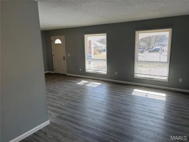 $189,900 | 11428 Surf Side Drive, Spanish Lake, MO 63138