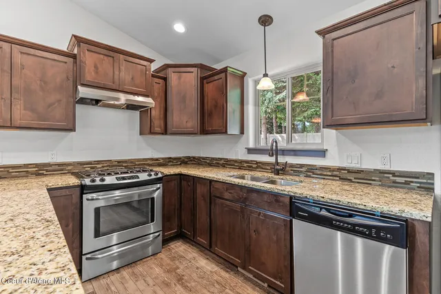 $619,999 | 5471 Corky Court, Spirit Lake, ID 83869