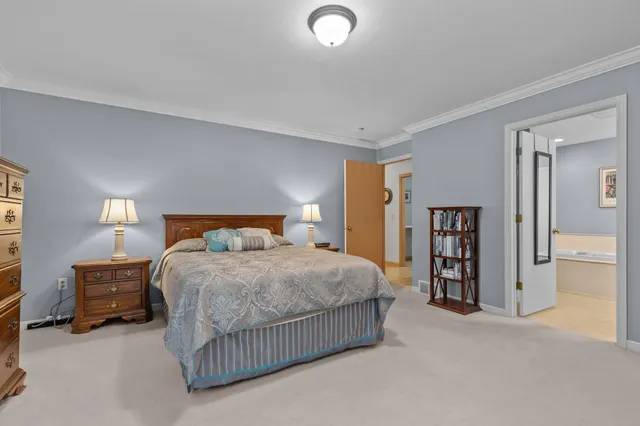 $464,900 | 3034 East Fallcreek Lane, Appleton, WI 54913