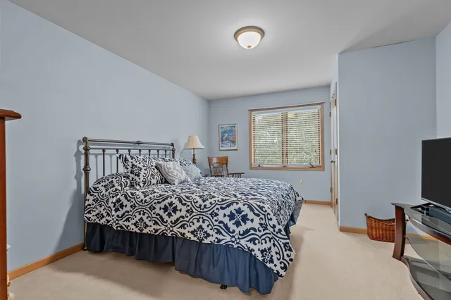 $464,900 | 3034 East Fallcreek Lane, Appleton, WI 54913