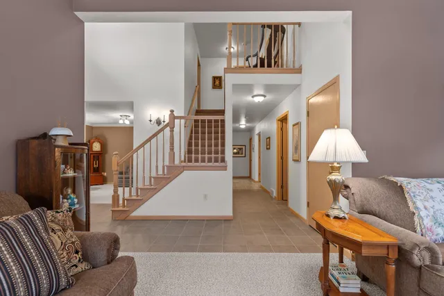 $464,900 | 3034 East Fallcreek Lane, Appleton, WI 54913