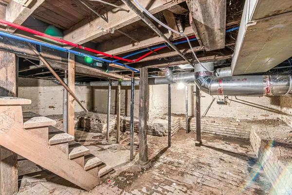 $112,000 | 192 North 6th Street, Elkhart, IN 46516