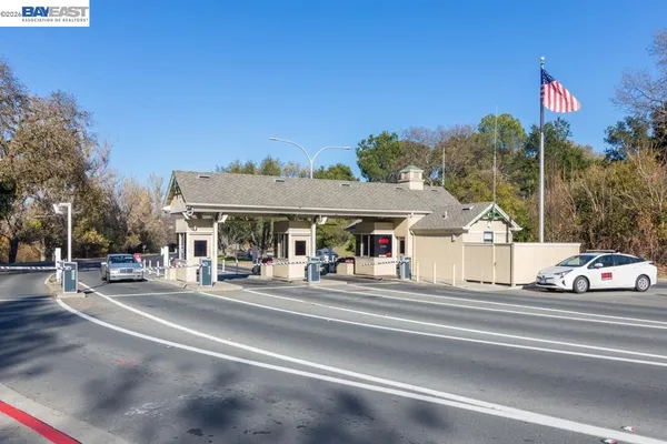 $618,000 | 1301 Leisure Lane, Unit 6, Walnut Creek, CA 94595