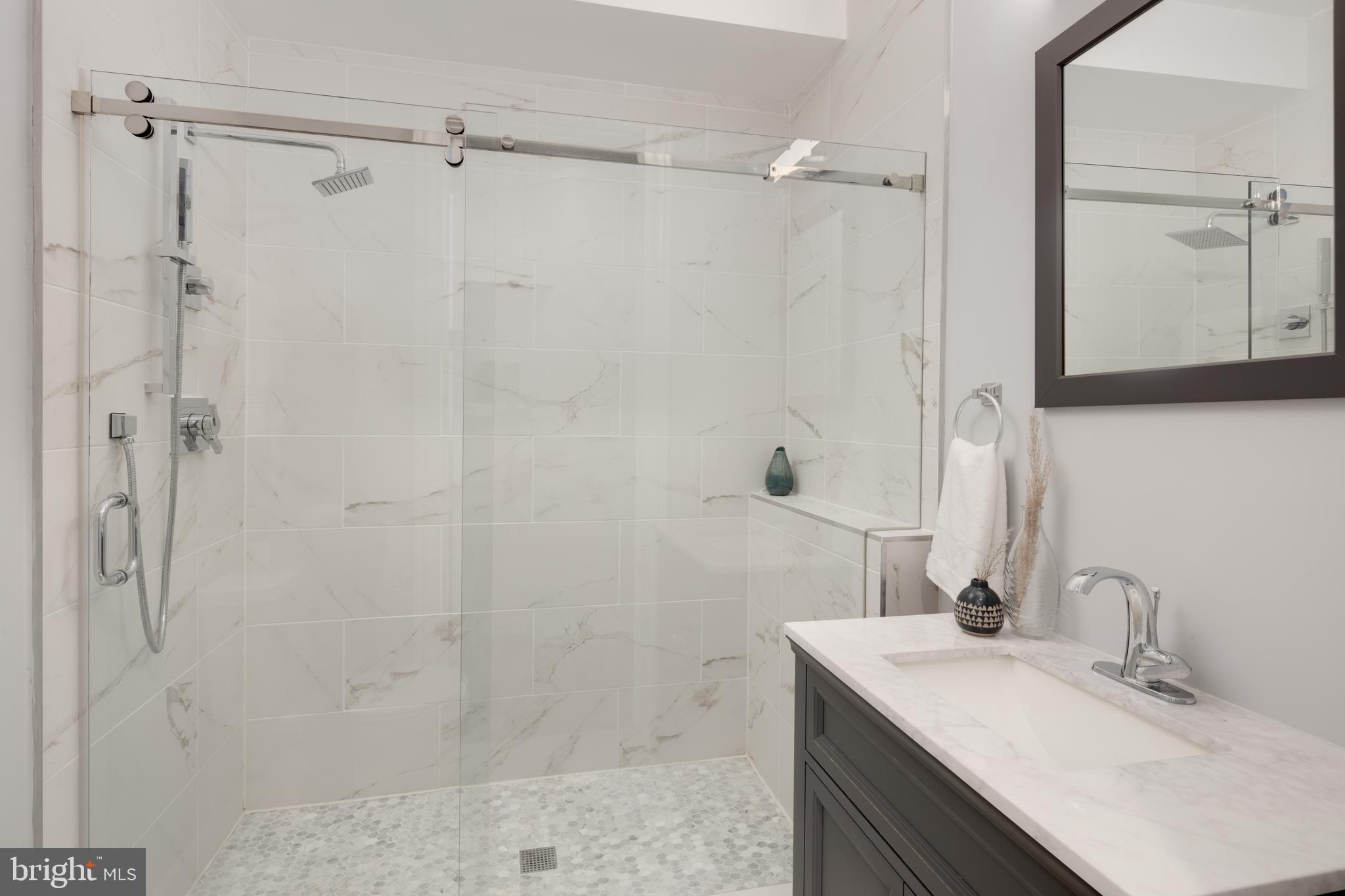 6 R Street Northwest, Unit 201 Washington, DC 20001 - Photo 19 of 38 Gallery Image 19
