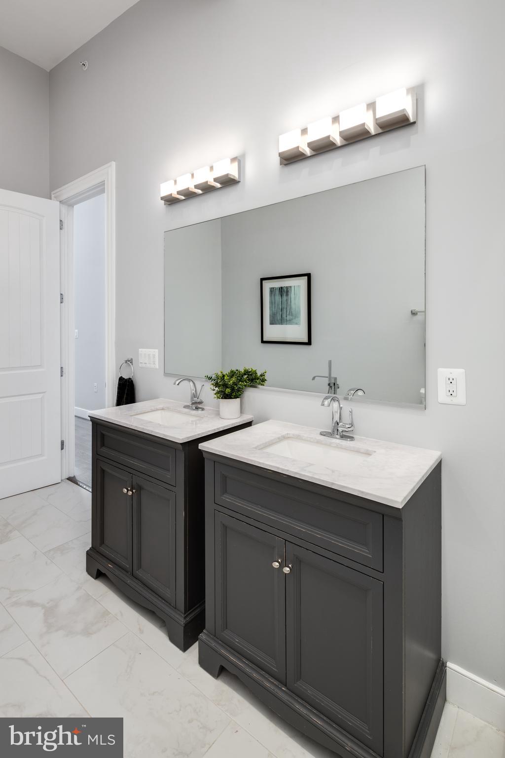 6 R Street Northwest, Unit 201 Washington, DC 20001 - Photo 30 of 38 Gallery Image 30