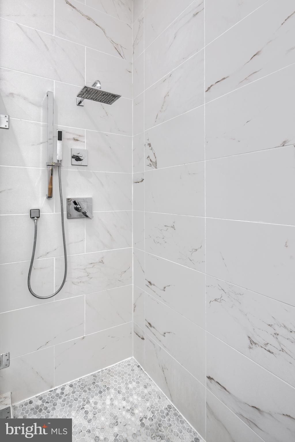 6 R Street Northwest, Unit 201 Washington, DC 20001 - Photo 31 of 38 Gallery Image 31