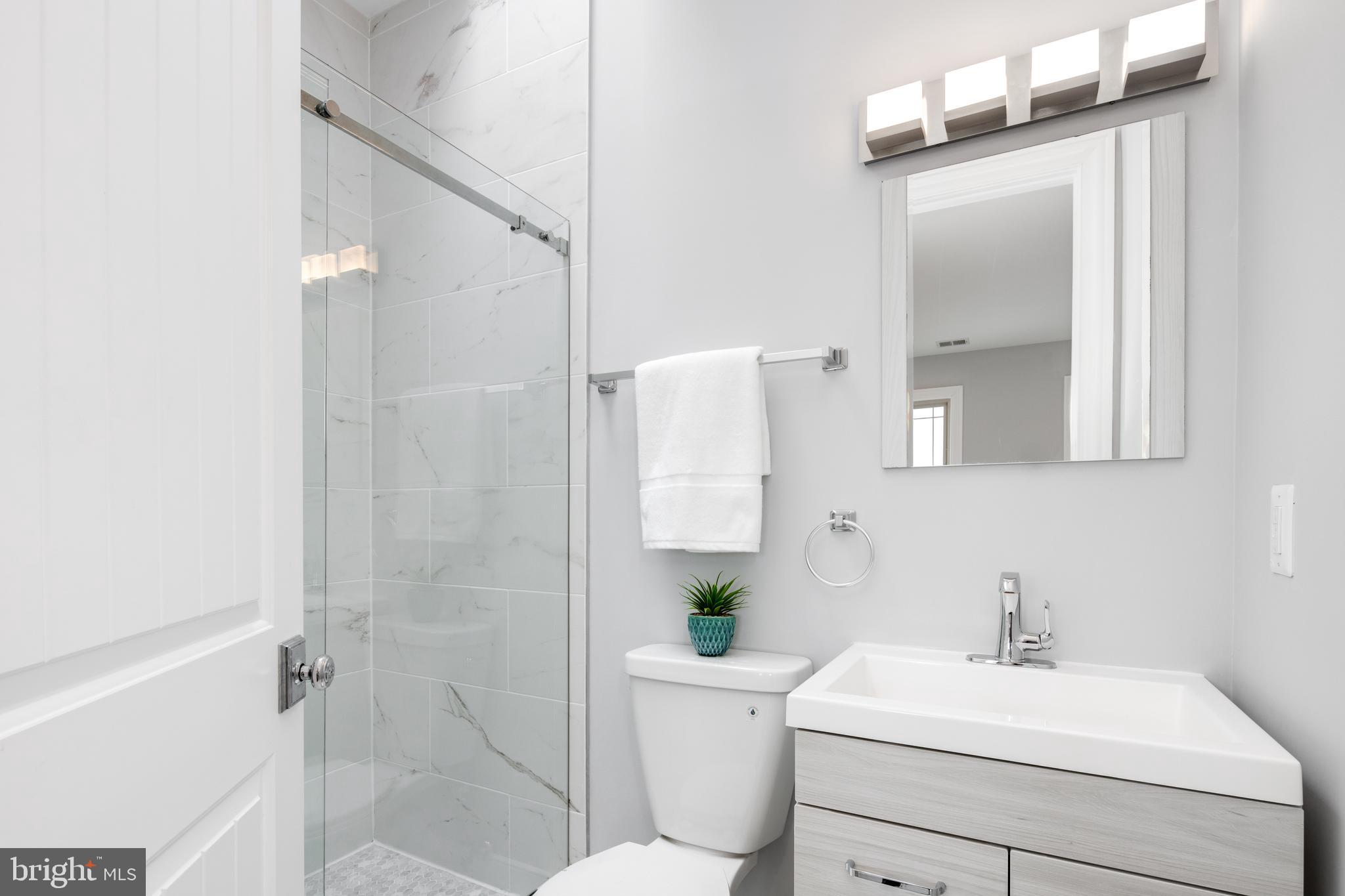 6 R Street Northwest, Unit 201 Washington, DC 20001 - Photo 36 of 38 Gallery Image 36