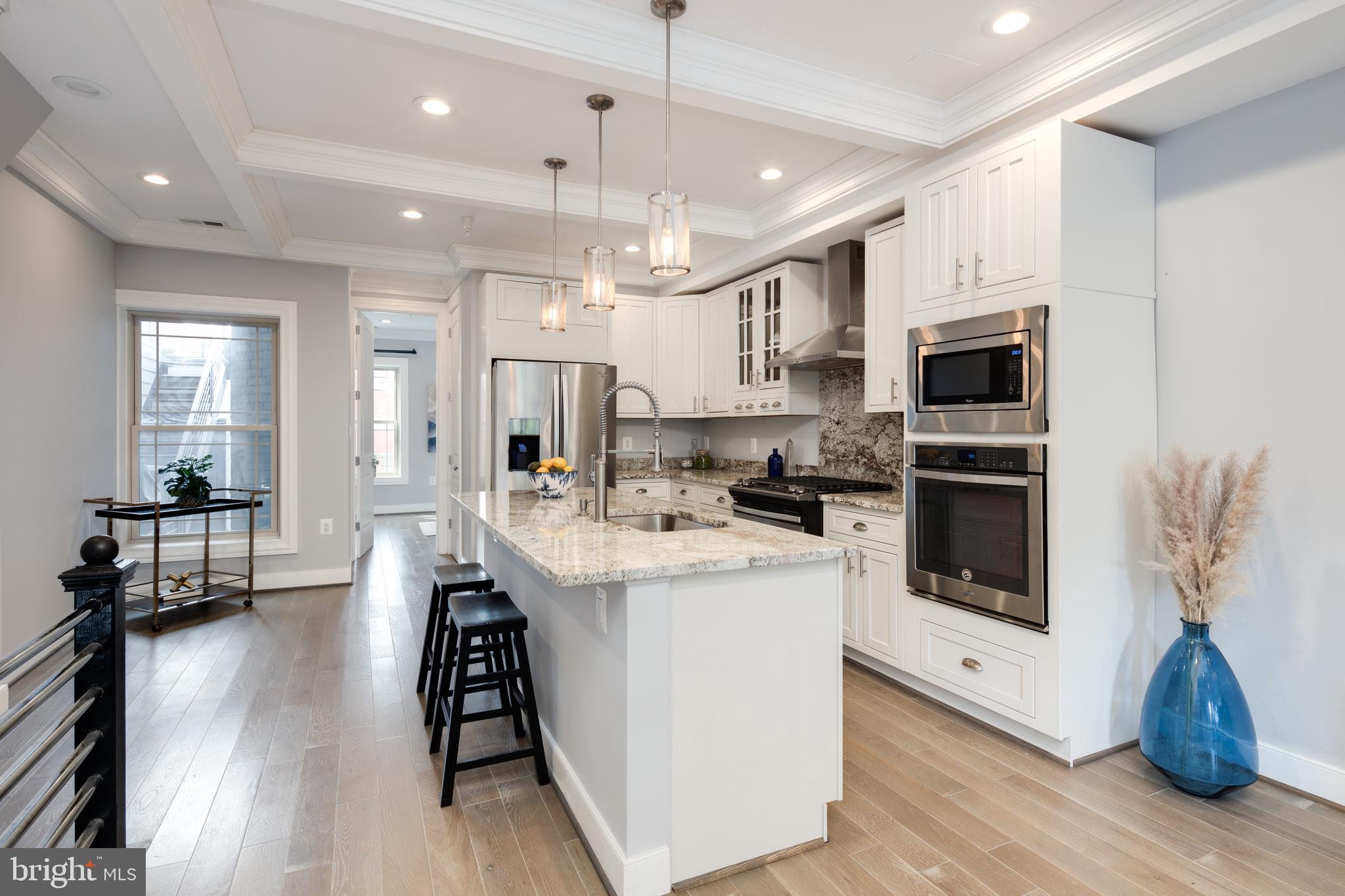 6 R Street Northwest, Unit 201 Washington, DC 20001 - Photo 8 of 38 Gallery Image 8