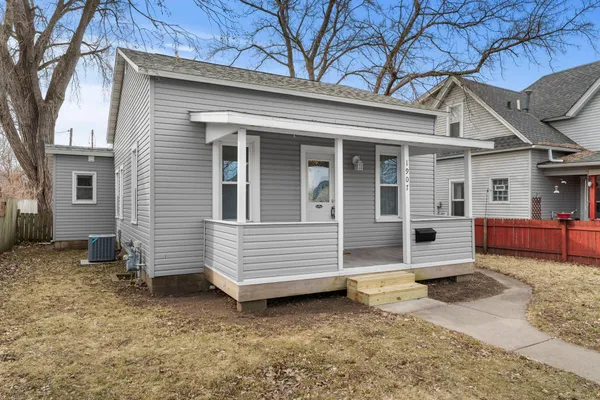 $219,900 | 1907 West 5th Street, Red Wing, MN 55066