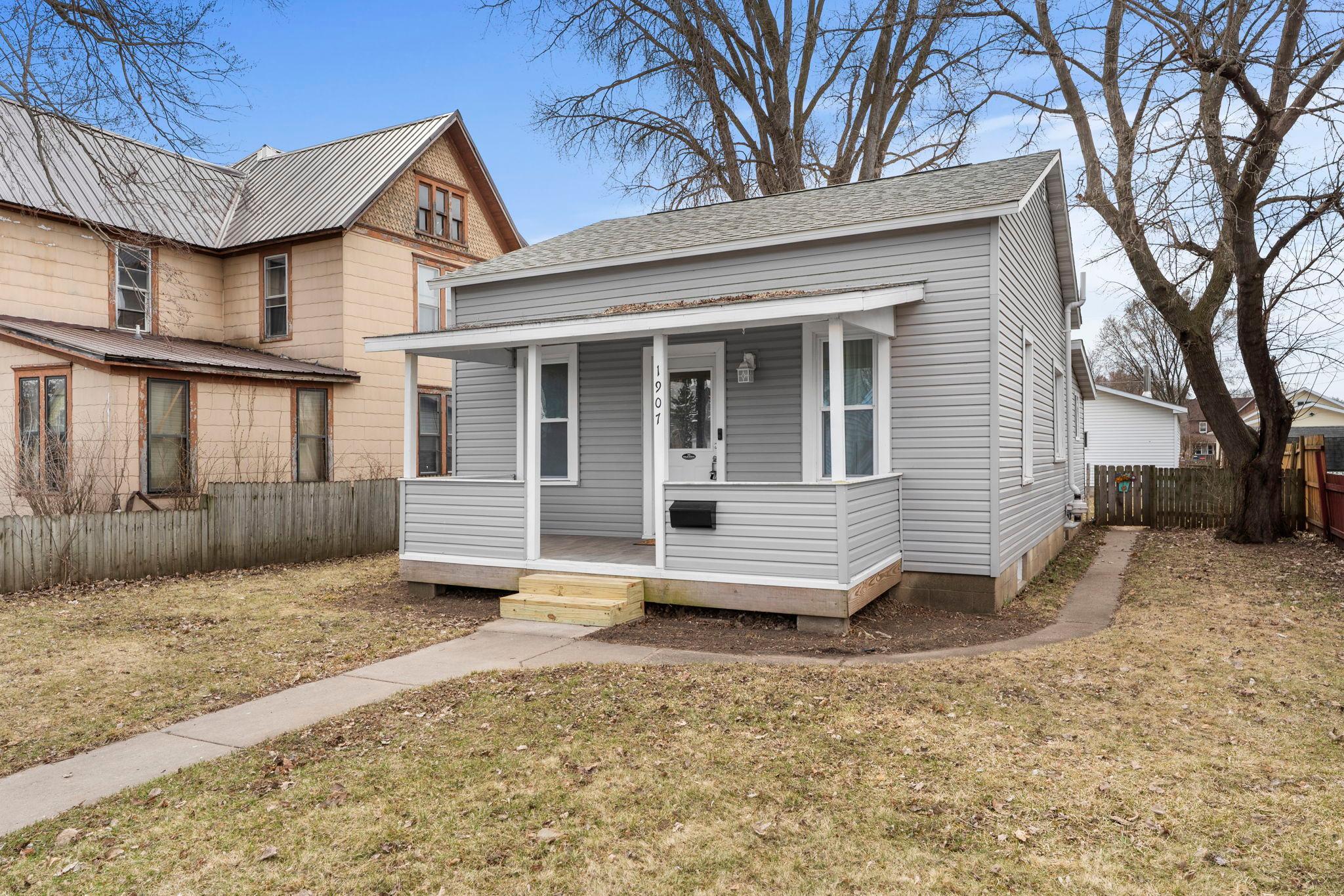 1907 West 5th Street Red Wing, MN 55066 - Photo 2 of 52