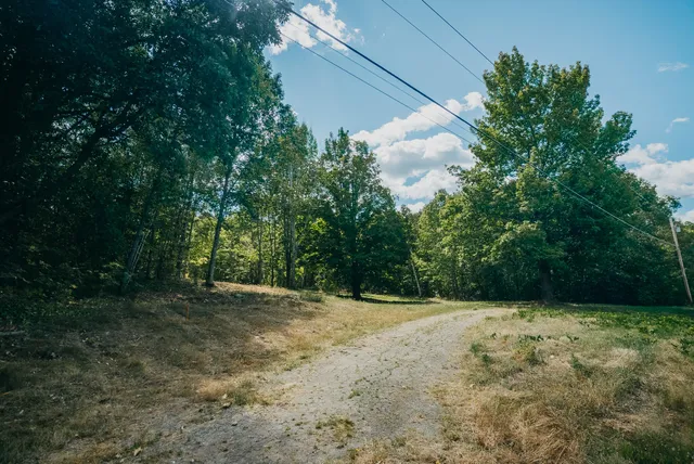 $39,900 | 582 Western Avenue, Dixmont, ME 04932