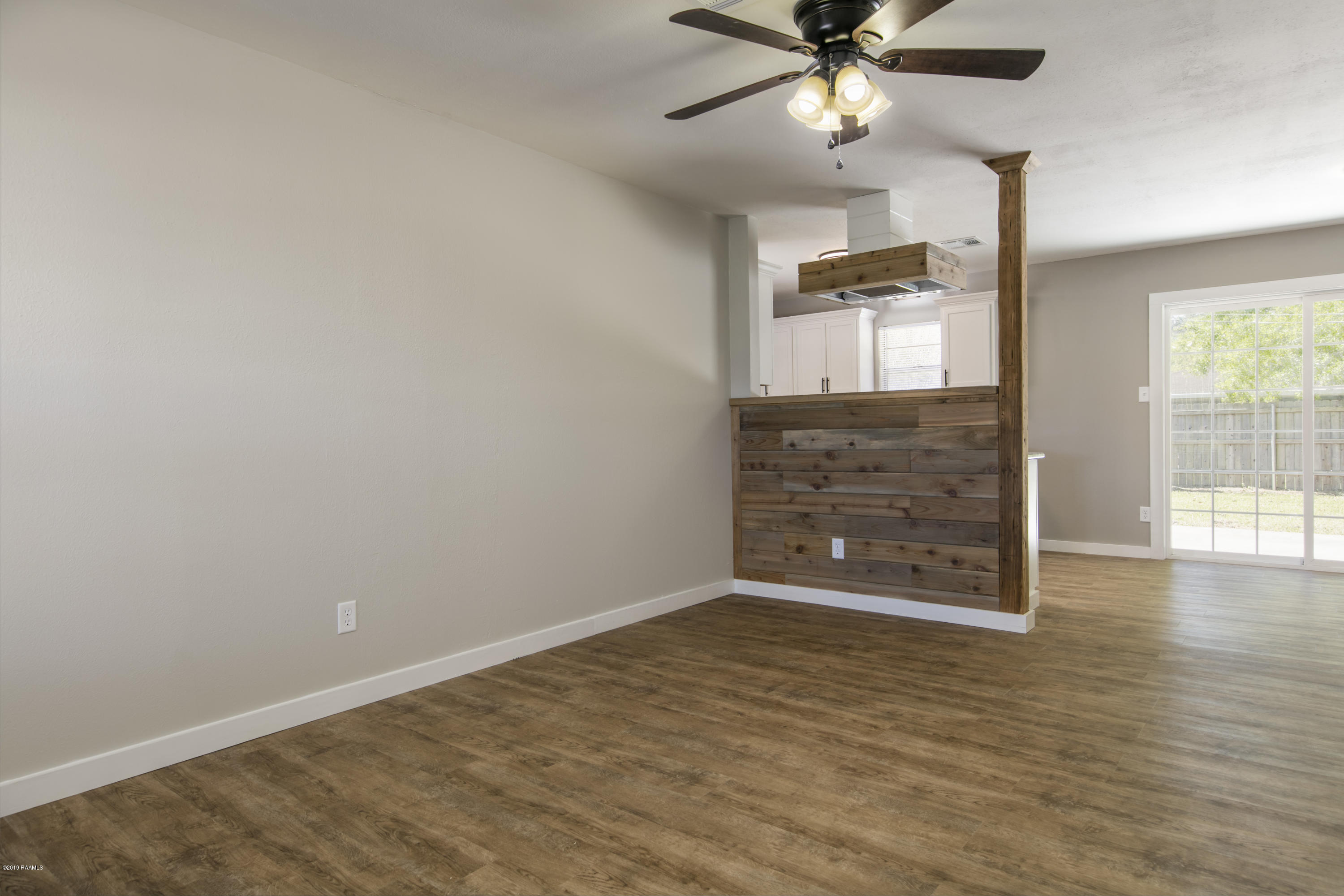 226 Guidry Road Lafayette, LA 70503 - Photo 5 of 19 Gallery Image 5