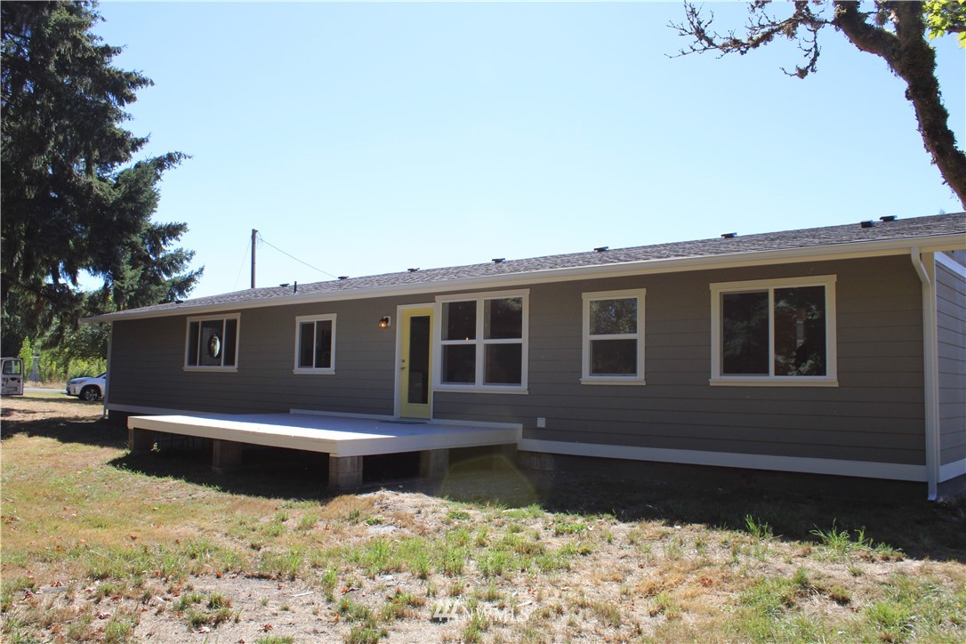 103 Eadon Road Toledo, WA 98591 - Photo 26 of 26 a front view of house with yard