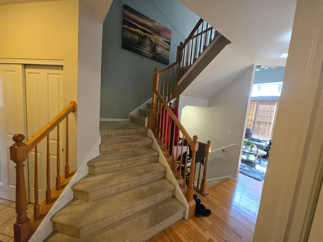 $390,000 | 494 Vaughn Circle, Aurora, IL 60502