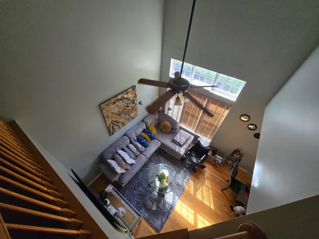 $390,000 | 494 Vaughn Circle, Aurora, IL 60502