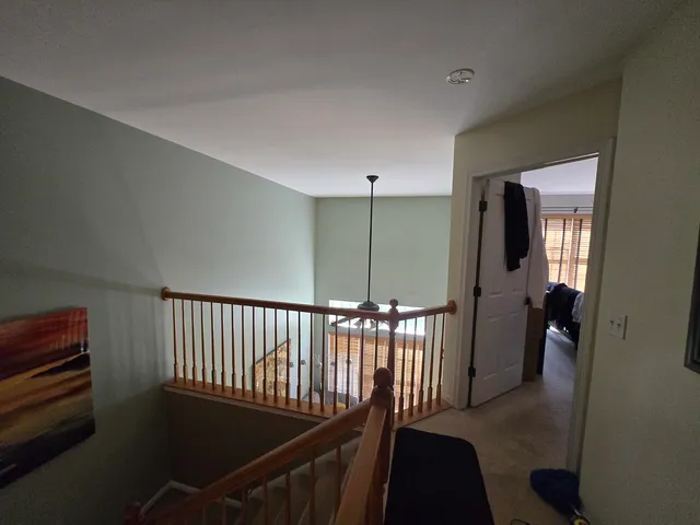 $390,000 | 494 Vaughn Circle, Aurora, IL 60502