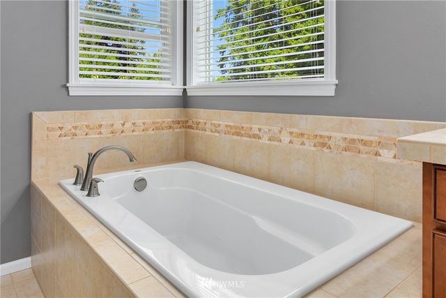 $655,000 | 17128 Southeast 261st Street, Covington, WA 98042