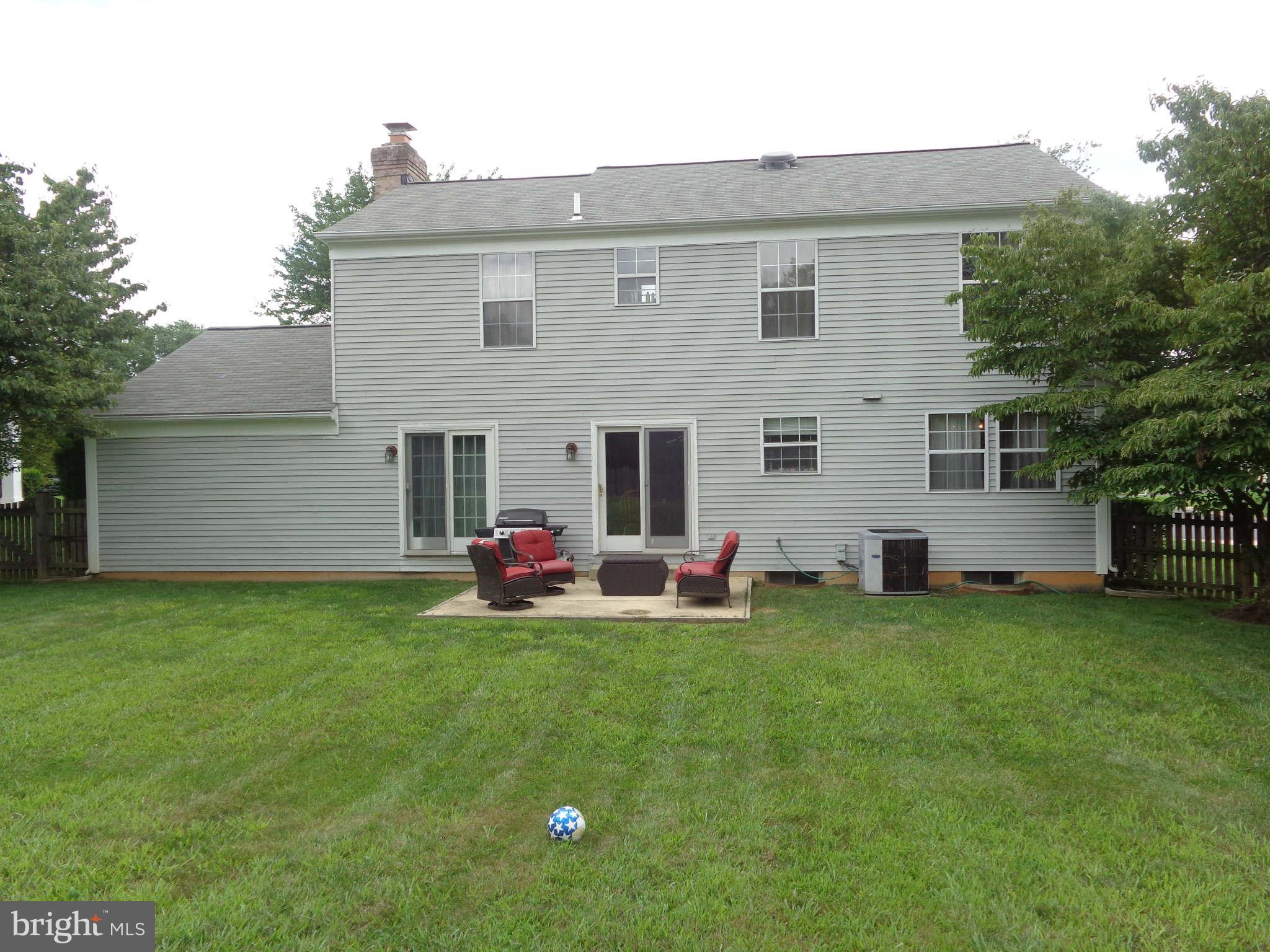 14324 Twig Road Silver Spring, MD 20905 - Photo 4 of 25 Exterior (Rear)