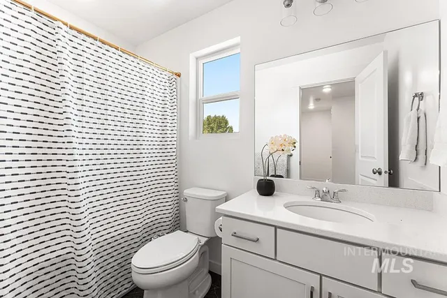 $449,900 | 1732 North Shamrock Avenue, Boise, ID 83713