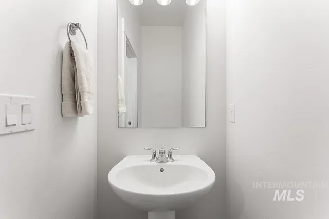 $449,900 | 1732 North Shamrock Avenue, Boise, ID 83713