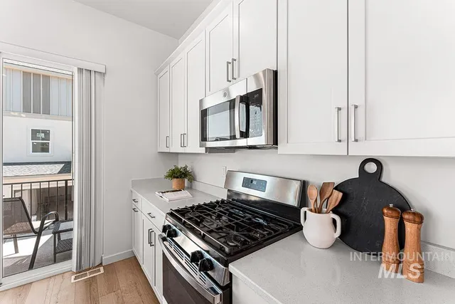 $449,900 | 1732 North Shamrock Avenue, Boise, ID 83713