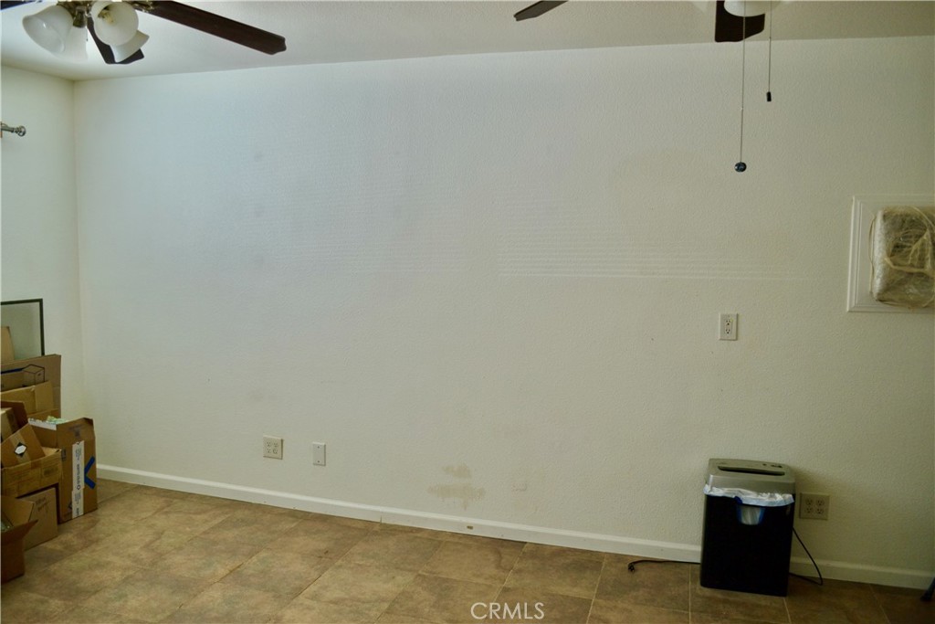 809 South Sunset Street Ridgecrest, CA 93555 - Photo 7 of 12