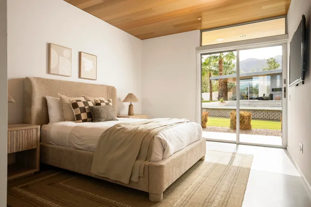 $4,720,000 | 42055 Indian Trail, Rancho Mirage, CA 92270