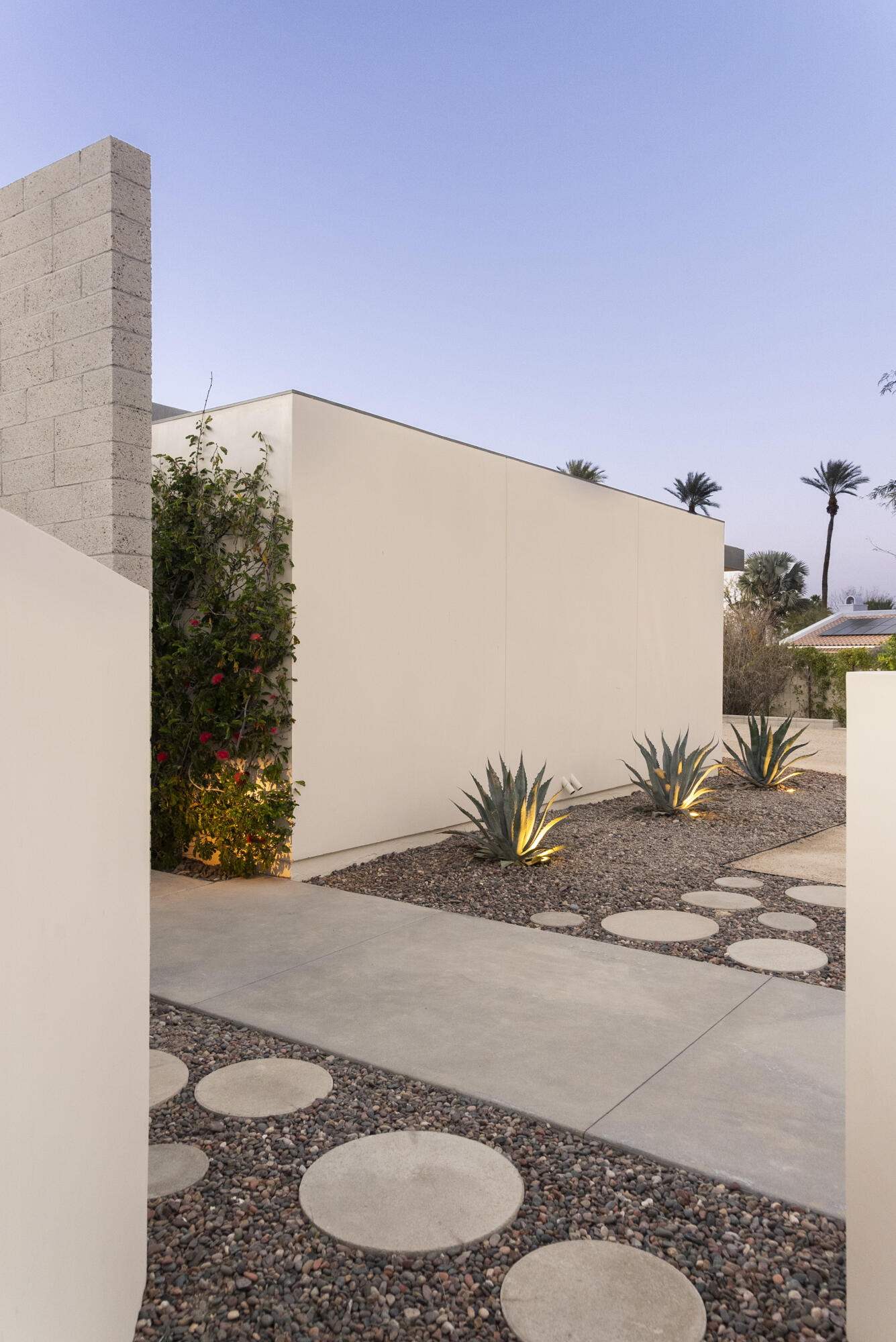 42055 Indian Trail Rancho Mirage, CA 92270 - Photo 8 of 44 42055IndianTrl,RanchoMirage2238