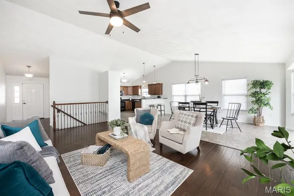 $440,000 | 908 Indian Prairie Drive, Mascoutah, IL 62258