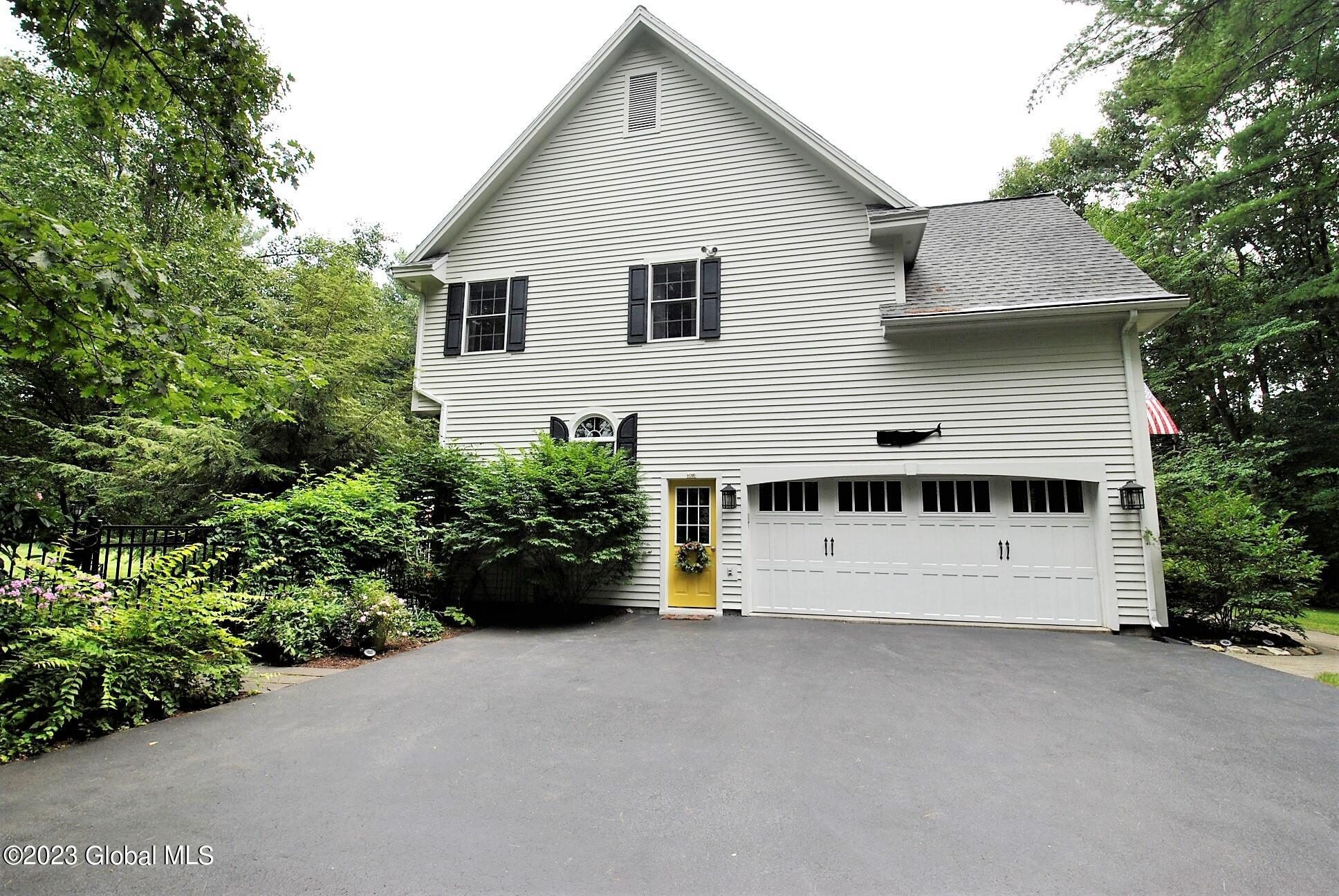 3323 East Old State Road Schenectady, NY 12303 - Photo 5 of 65 _DSC0452-00