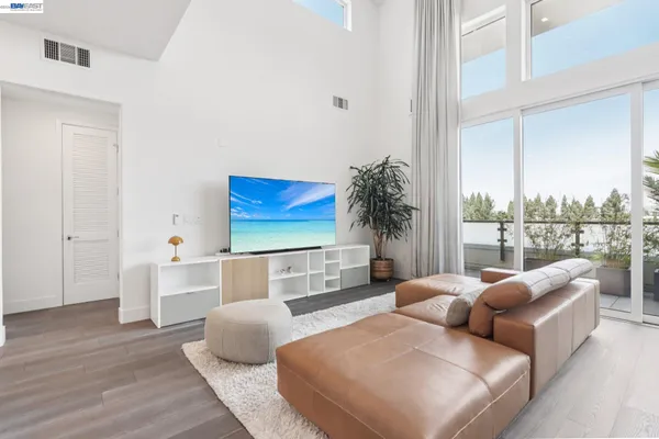 $1,798,880 | 2348 Kinetic Common, Unit 311, Fremont, CA 94539