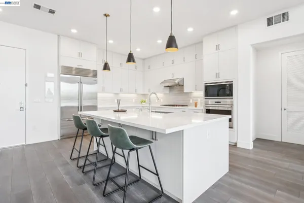 $1,798,880 | 2348 Kinetic Common, Unit 311, Fremont, CA 94539