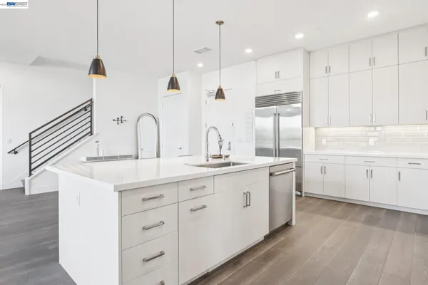 $1,798,880 | 2348 Kinetic Common, Unit 311, Fremont, CA 94539