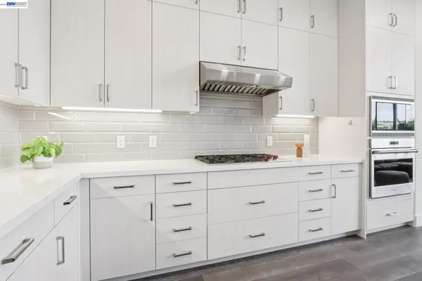 $1,798,880 | 2348 Kinetic Common, Unit 311, Fremont, CA 94539