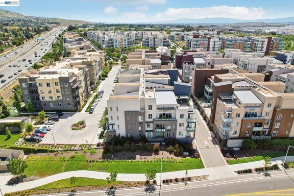 $1,798,880 | 2348 Kinetic Common, Unit 311, Fremont, CA 94539