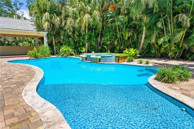 $1,350,000 | 133 Osprey Point Drive, Osprey, FL 34229