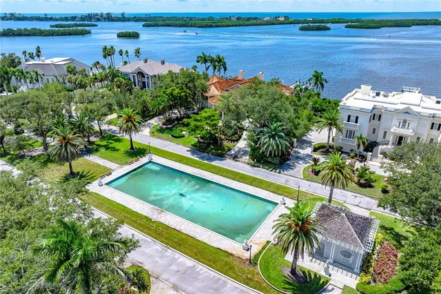 $1,350,000 | 133 Osprey Point Drive, Osprey, FL 34229