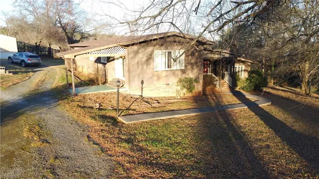 $299,000 | 112 Balcony Ln Mount, Mount Airy, NC 27030