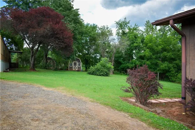 $299,000 | 112 Balcony Ln Mount, Mount Airy, NC 27030