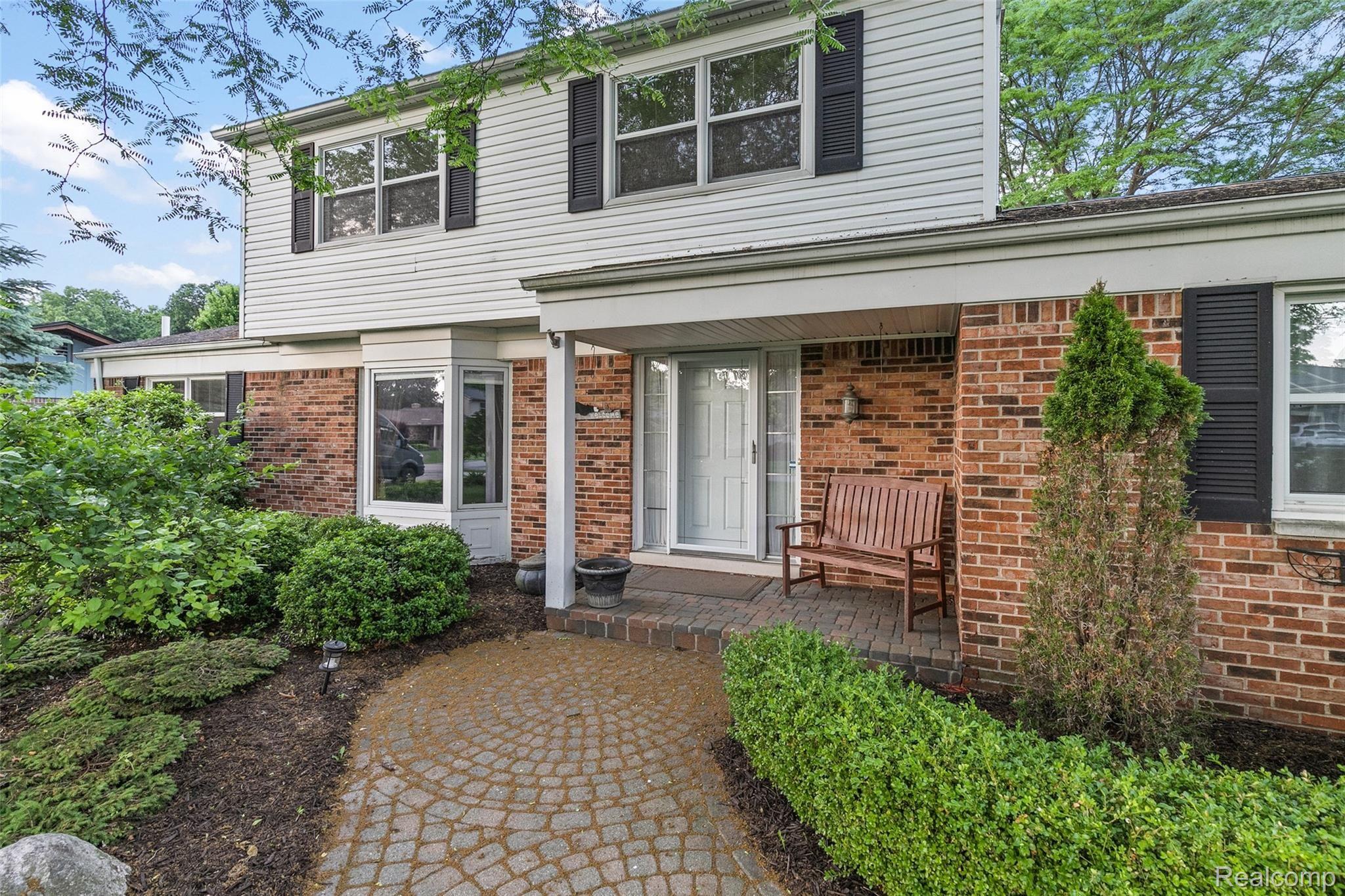 61576 Spring Circle Trail Washington, MI 48094 - Photo 2 of 45 61576 Spring Circle-22.jpg