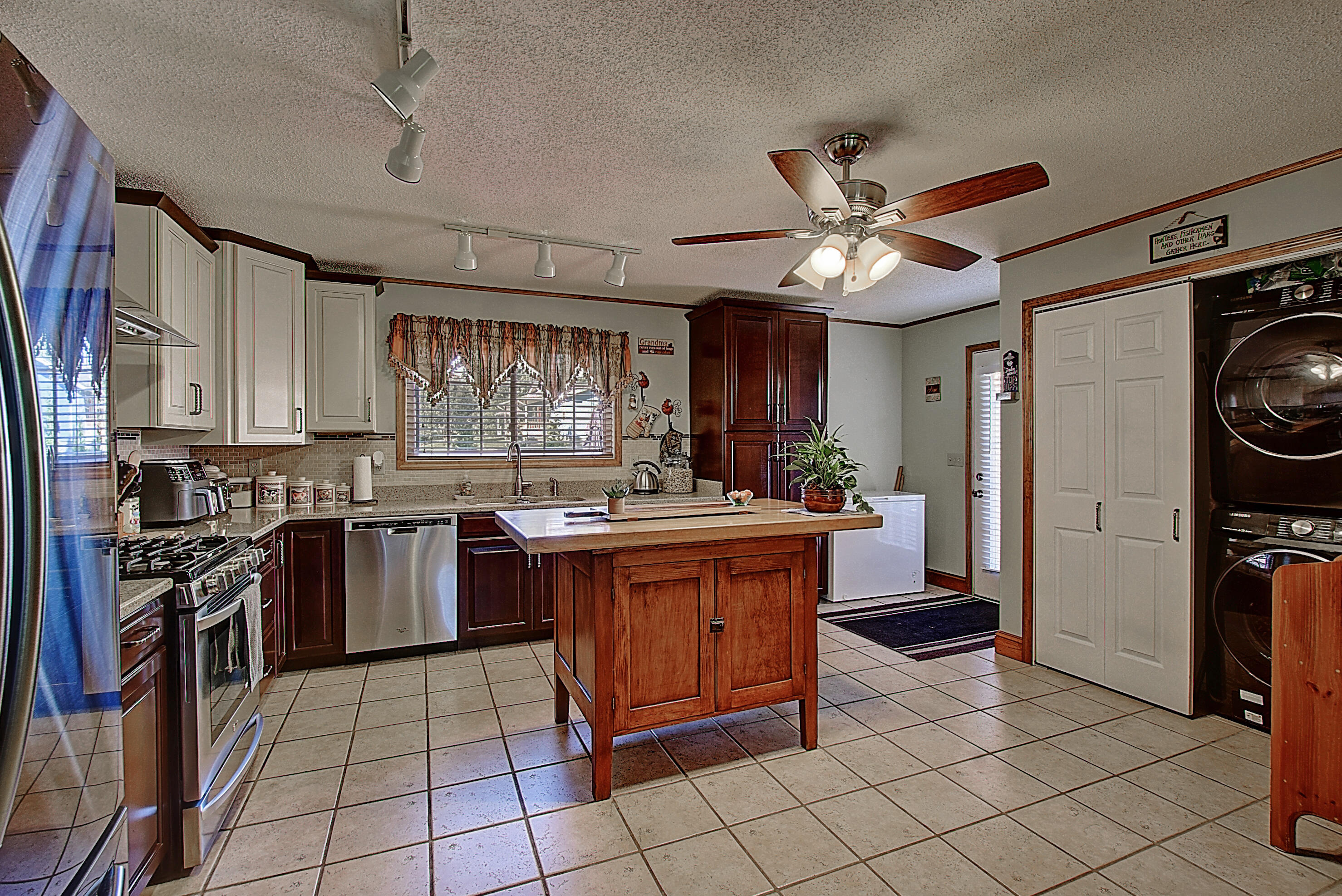 125 Parsonage Road Elizabethton, TN 37643 - Photo 12 of 48 13