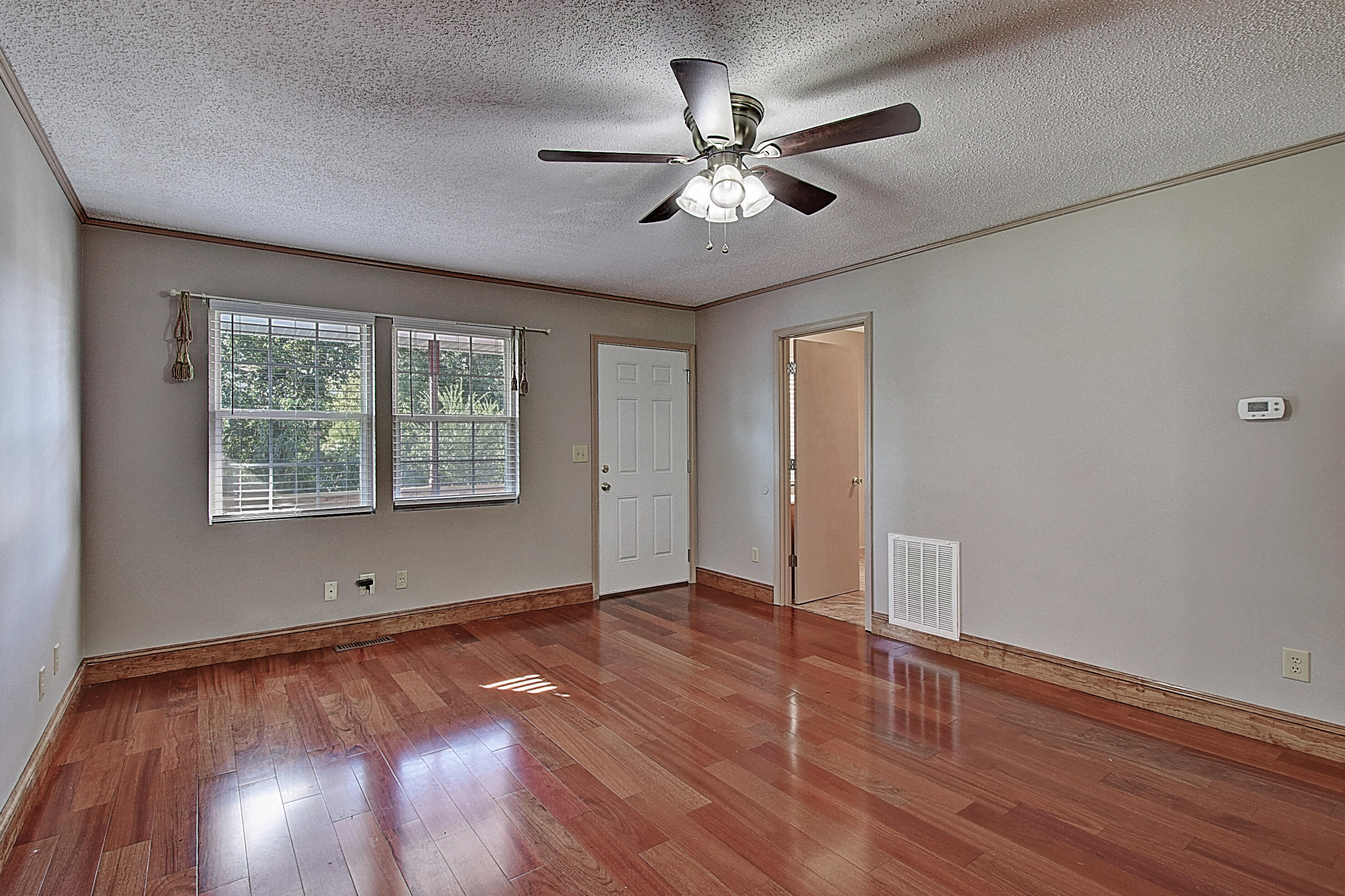 125 Parsonage Road Elizabethton, TN 37643 - Photo 36 of 48 37