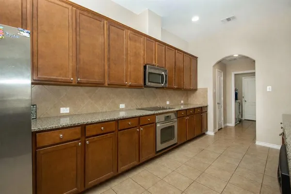 $470,000 | 9754 Boyton Canyon Road, Frisco, TX 75035