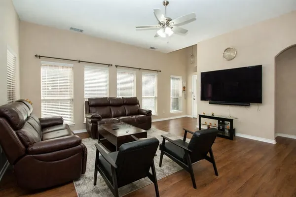 $470,000 | 9754 Boyton Canyon Road, Frisco, TX 75035