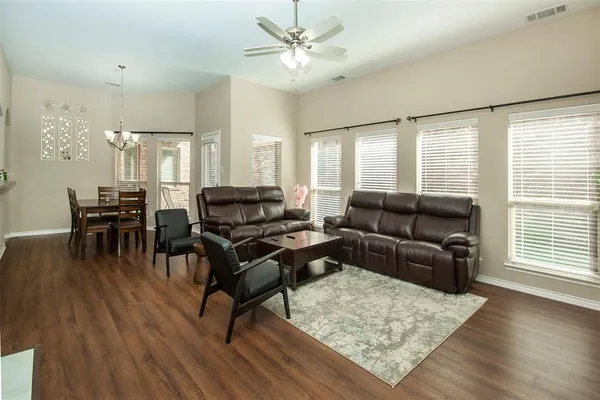 $470,000 | 9754 Boyton Canyon Road, Frisco, TX 75035