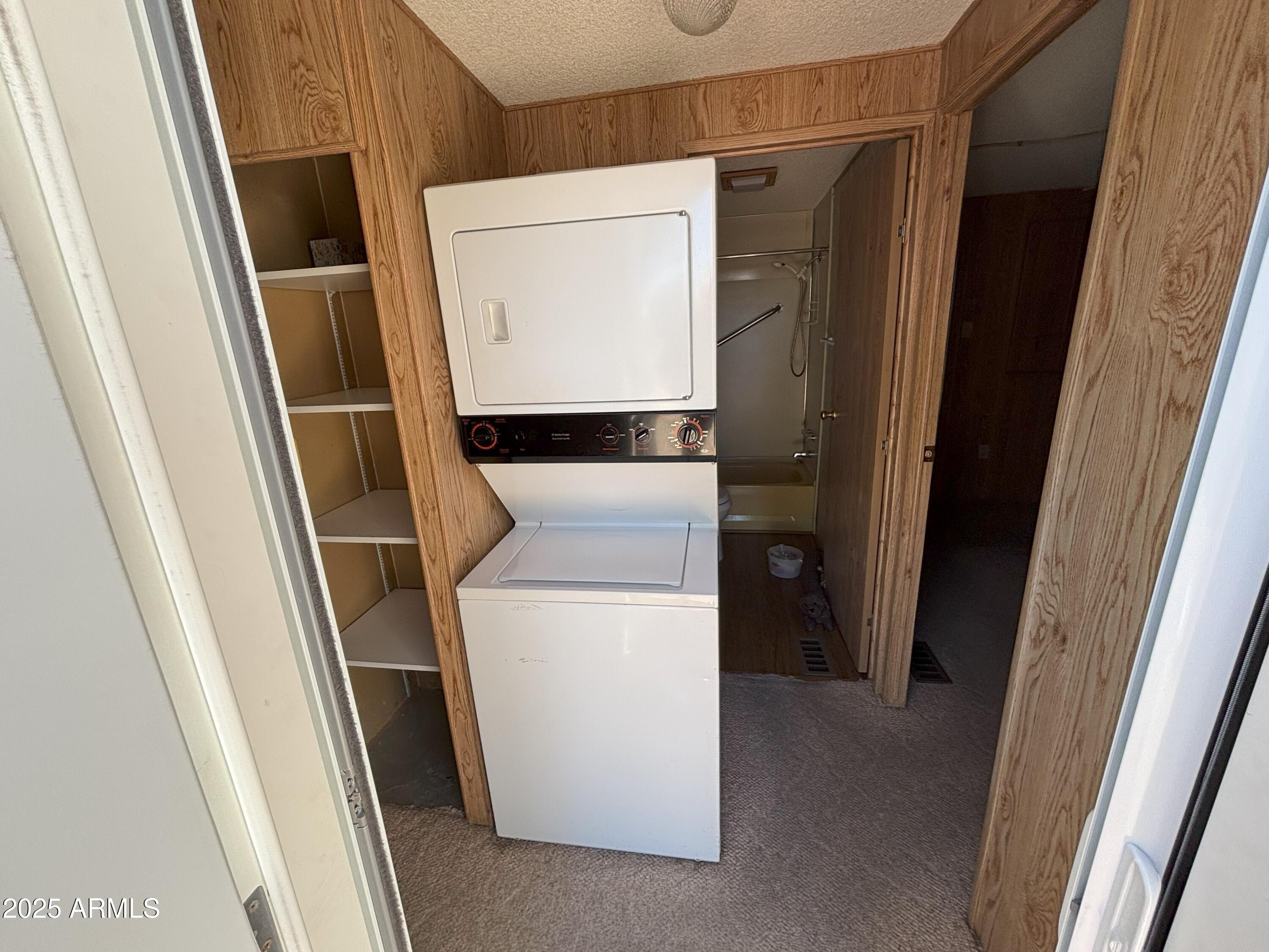 17200 West Bell Road, Unit 2195 Surprise, AZ 85374 - Photo 16 of 16 a utility room with dryer and washer