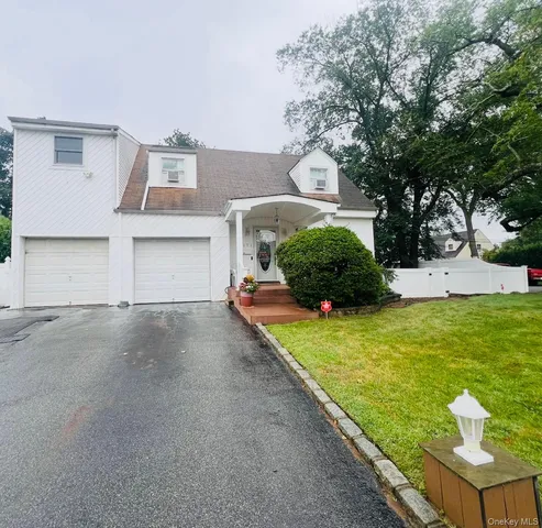 $875,000 | 451 North Grove Street, Valley Stream, NY 11580