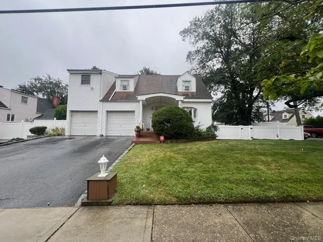 $875,000 | 451 North Grove Street, Valley Stream, NY 11580